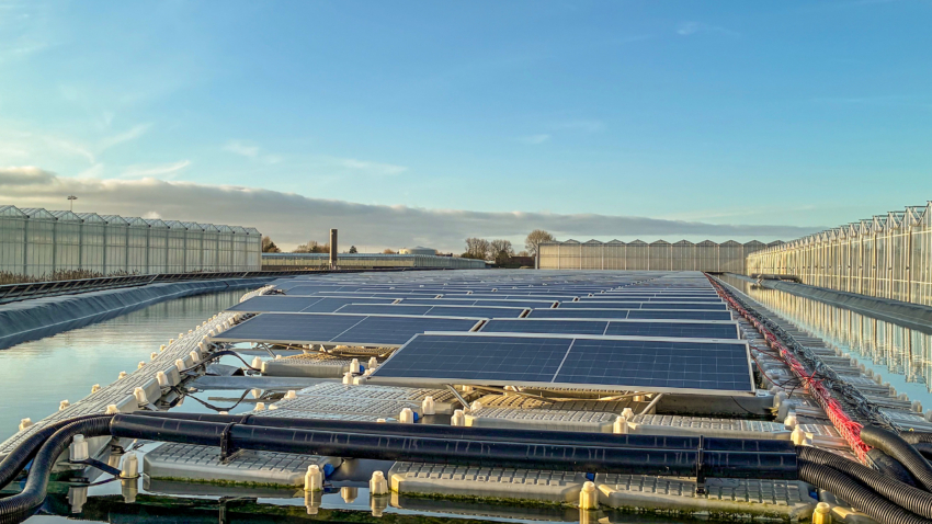 Compactstation 1600 kVA bij Van Geest Komkommers in Tinte